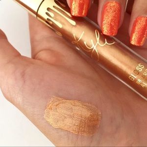 Kylie Cosmetics Poppin Lipgloss LIMITED